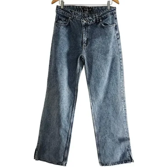 Piral Cross Button Straight Leg Blue Distressed Jeans Size Medium - Picture 1 of 11